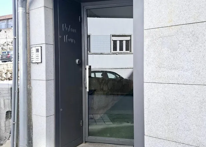 Lejlighed A Window To - Pestana Charming Flat