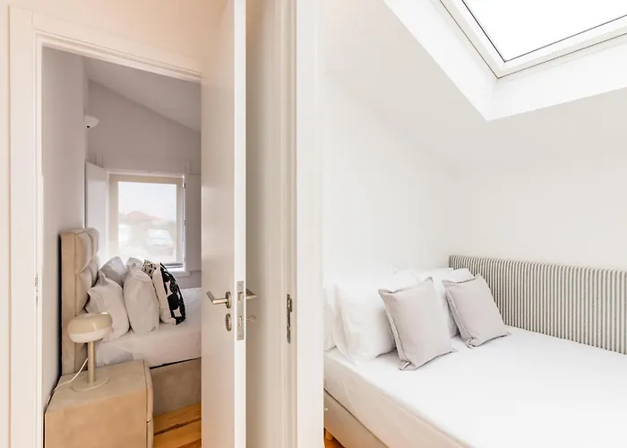 A Window To - Pestana Charming Flat 아파트 포르투