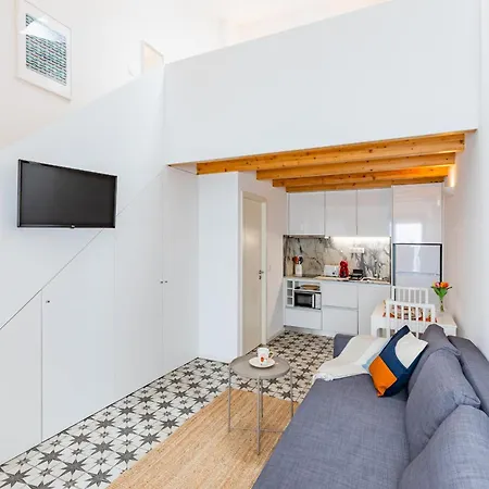 A Window To - Pestana Charming Flat Porto