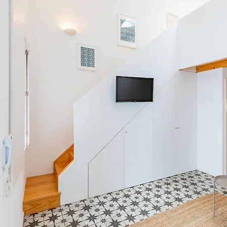 A Window To - Pestana Charming Flat Apartamento