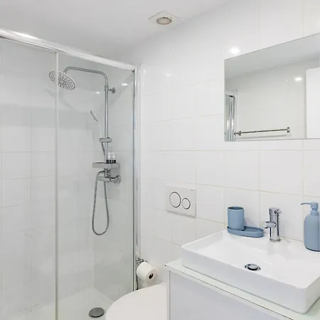 A Window To - Pestana Charming Flat Porto