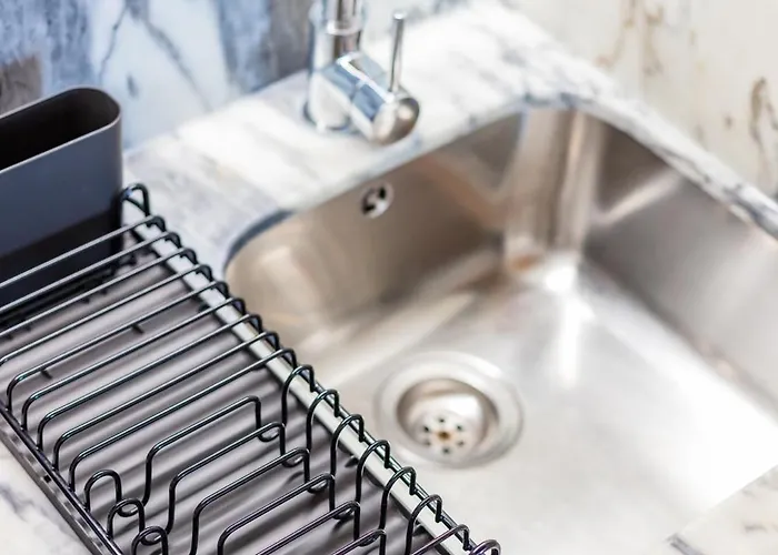 شقة A Window To - Pestana Charming Flat *