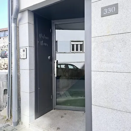 Διαμέρισμα A Window To - Pestana Charming Flat